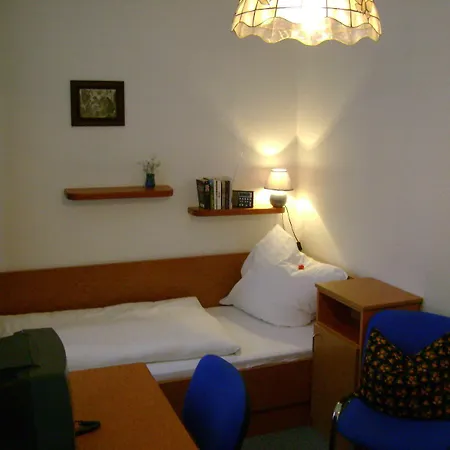 - Vesta 3* Bad Elster