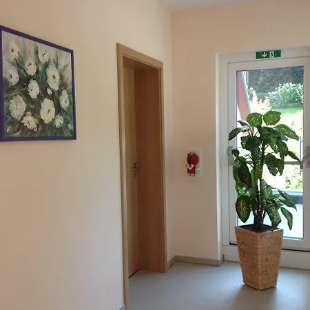 - Vesta 3* Бад-Эльстер