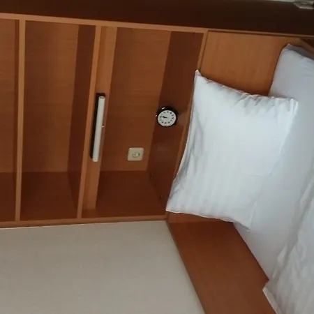 - Vesta 3* Бад-Эльстер