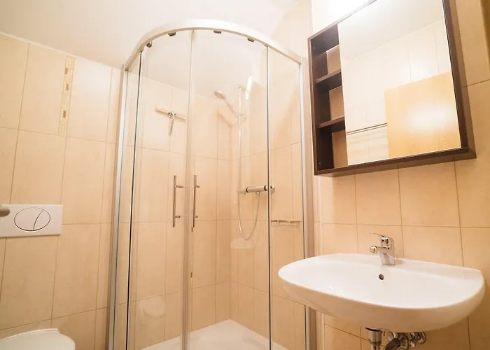 - Vesta 3* Bad Elster