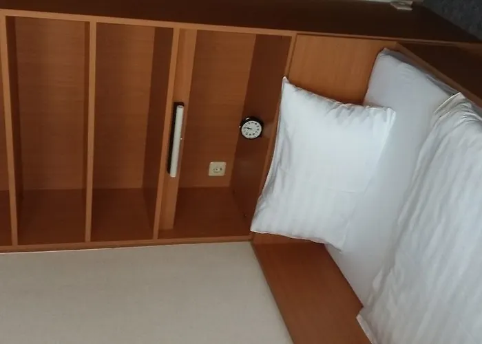 - Vesta 3* Bad Elster